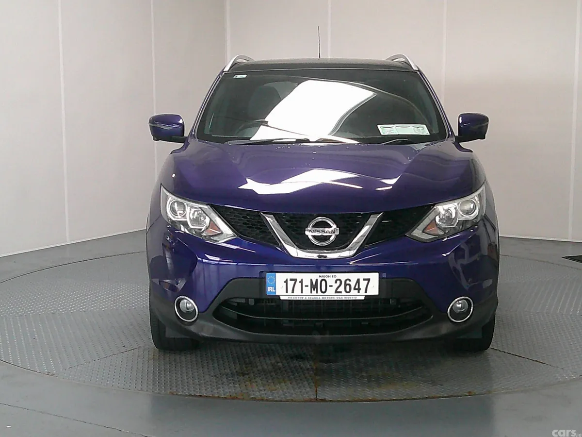 Nissan Qashqai SUV, Diesel, 2017, Blue