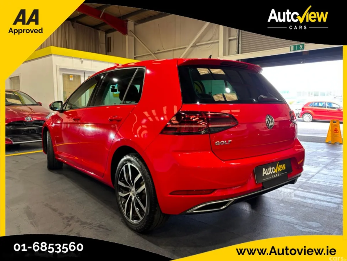 Volkswagen Golf Hatchback, Petrol, 2019, Red