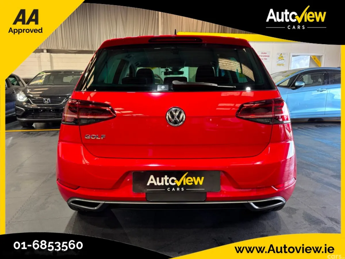 Volkswagen Golf Hatchback, Petrol, 2019, Red