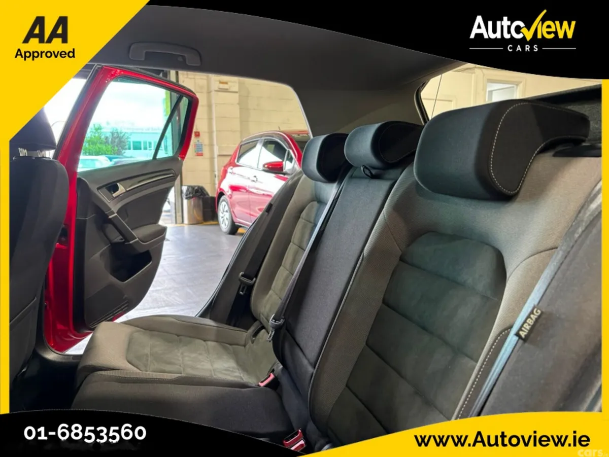Volkswagen Golf Hatchback, Petrol, 2019, Red