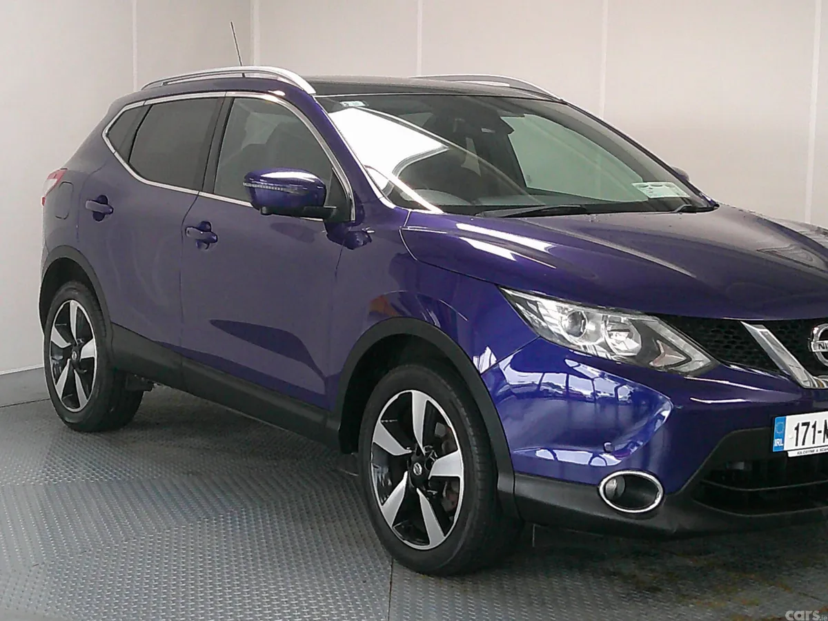 Nissan Qashqai SUV, Diesel, 2017, Blue