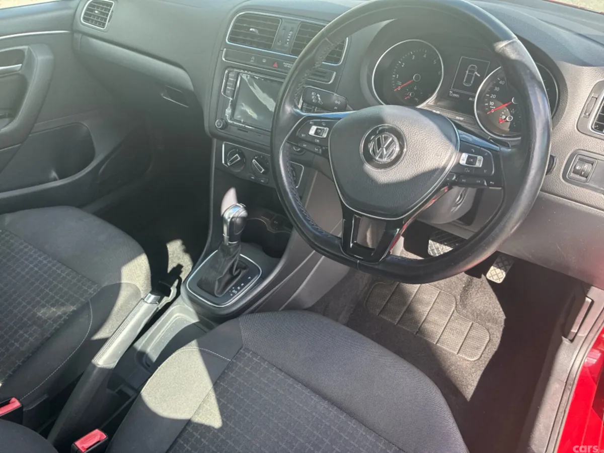 Volkswagen Polo Hatchback, Petrol, 2014, Red