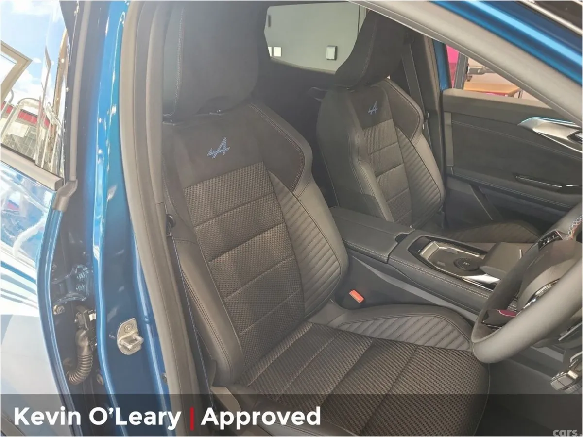 Renault Austral SUV, Petrol Hybrid, 2026, Blue