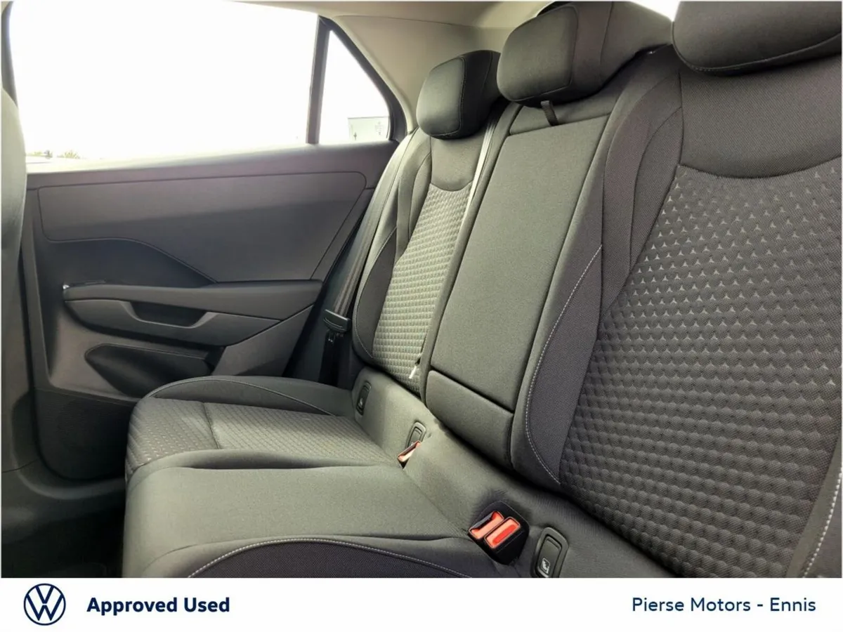 Volkswagen Tayron Estate, Diesel, 2026, Silver