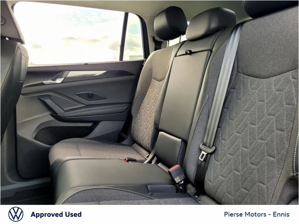 Volkswagen Tayron Estate, Diesel, 2026, Grey