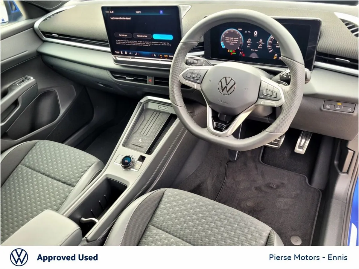 Volkswagen T-Roc SUV, Petrol, 2026, Blue