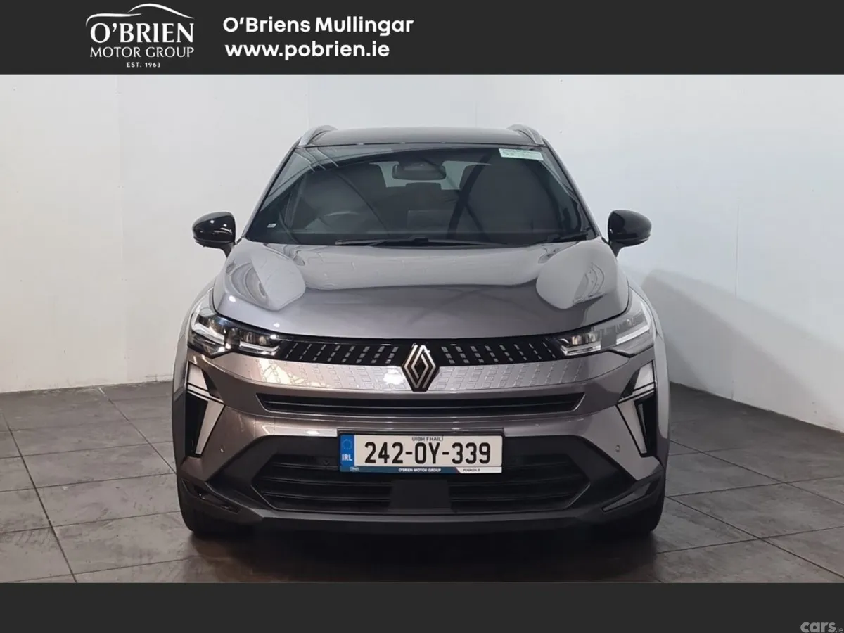 Renault Captur Hatchback, Petrol, 2024, Grey