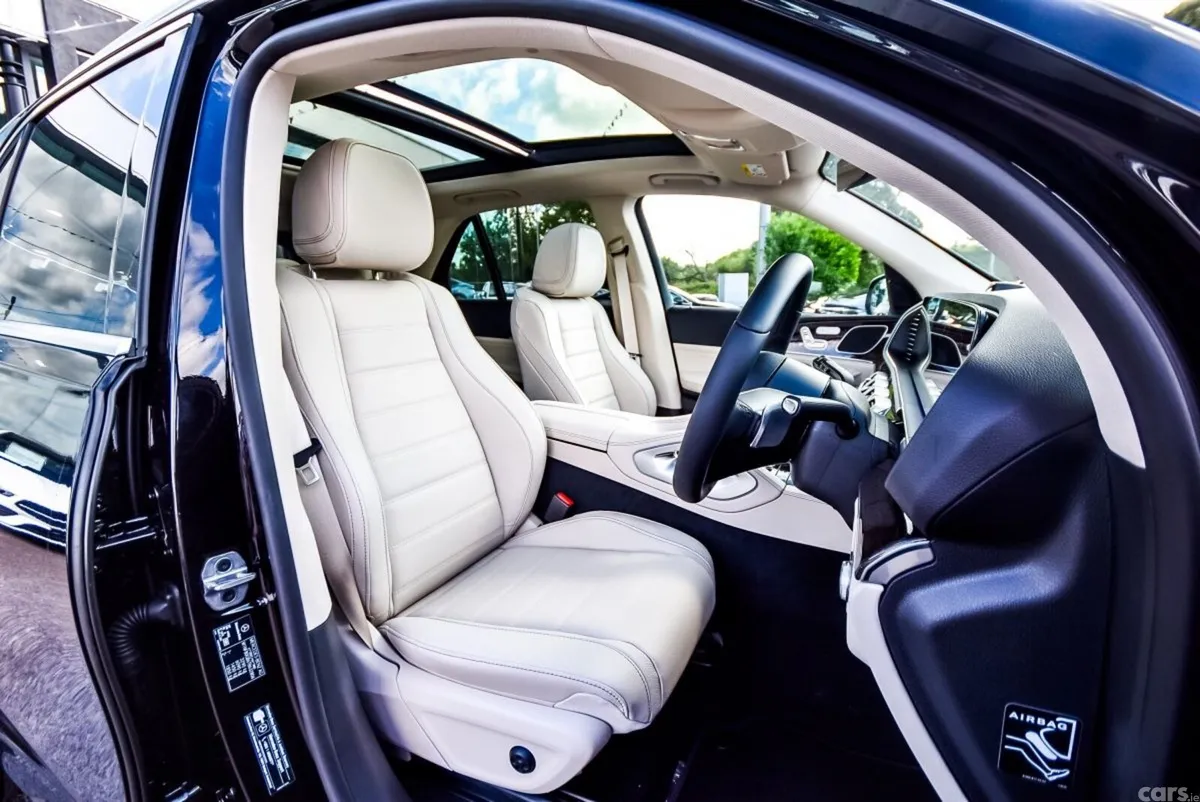 Mercedes-Benz GLE SUV, Diesel Plug-in Hybrid, 2027, Black