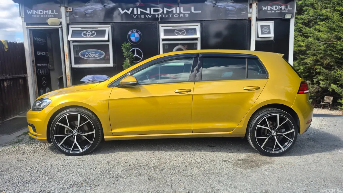 Volkswagen Golf Hatchback, Petrol, 2018, Gold