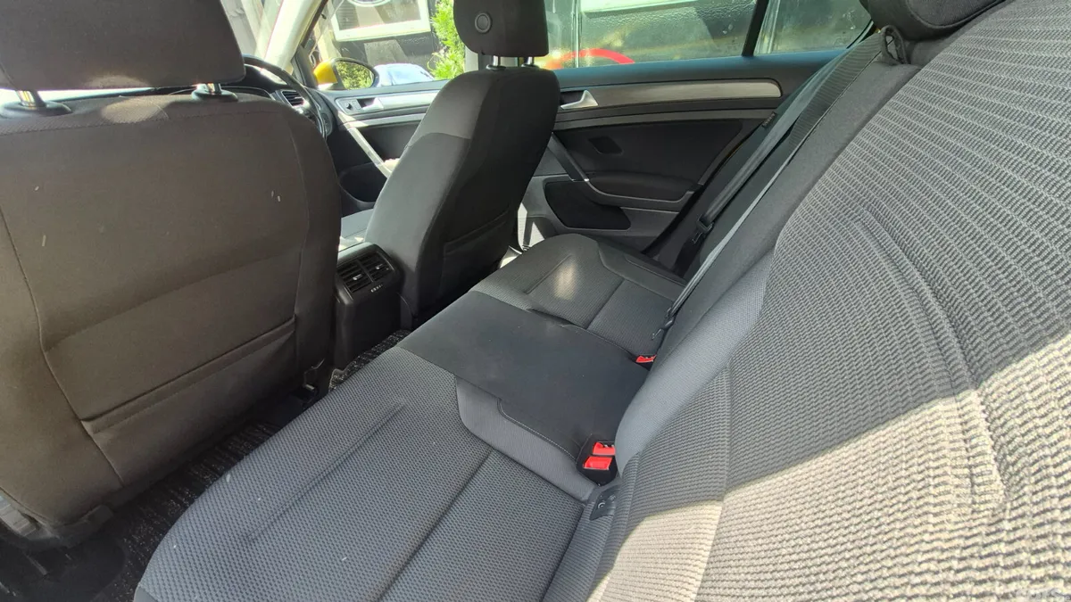 Volkswagen Golf Hatchback, Petrol, 2018, Gold