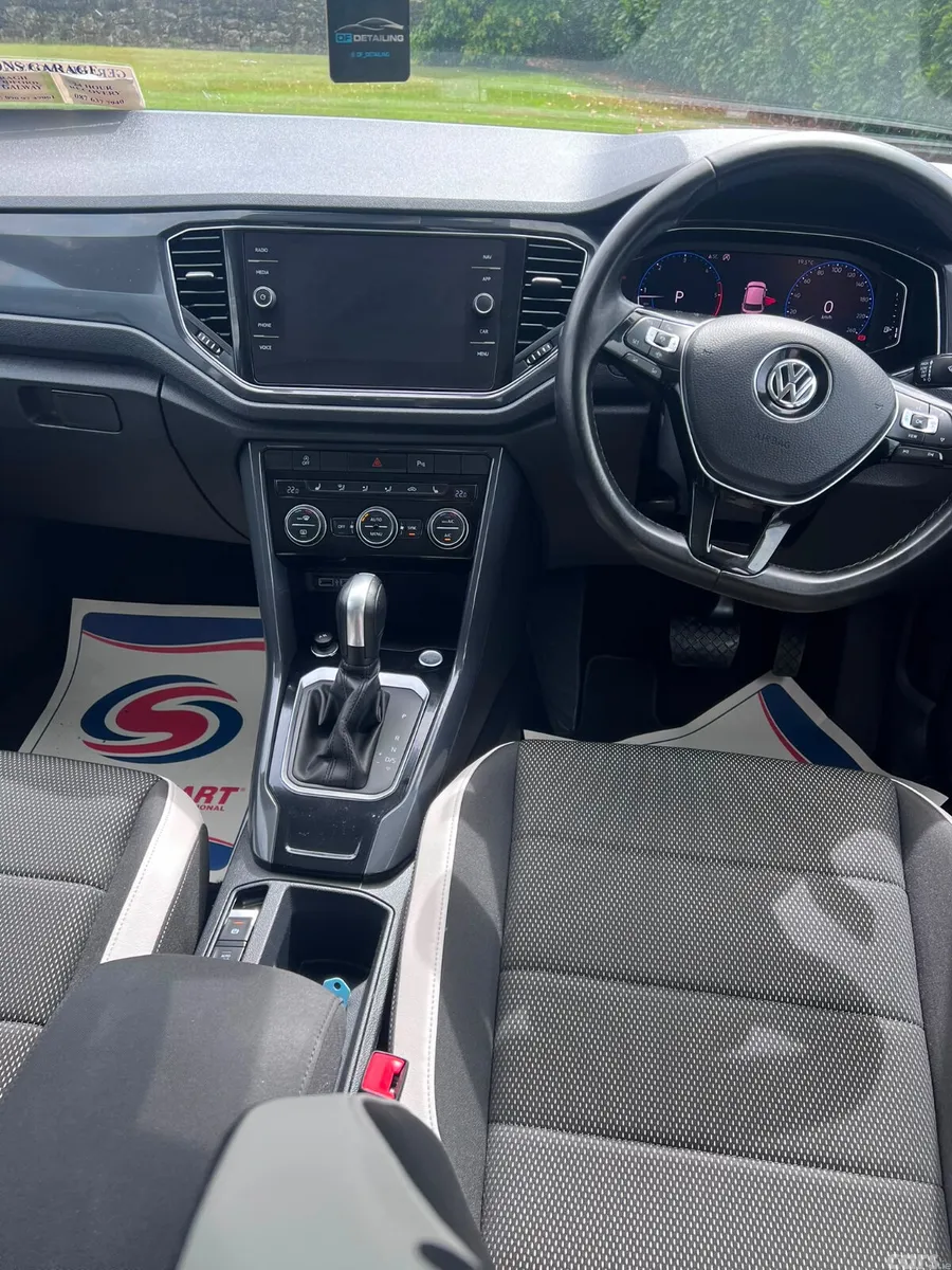 Volkswagen T-Roc SUV, Diesel, 2020, White