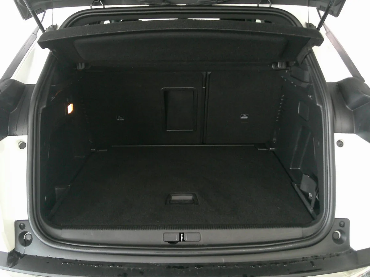 Peugeot 3008 SUV, Diesel, 2023, White