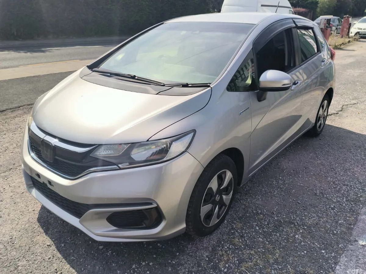 Honda Fit Hatchback, Petrol Hybrid, 2019, Silver