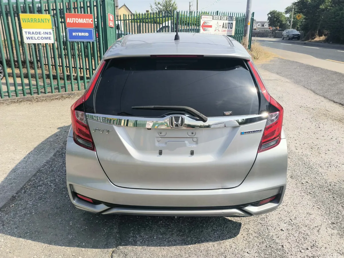Honda Fit Hatchback, Petrol Hybrid, 2019, Silver