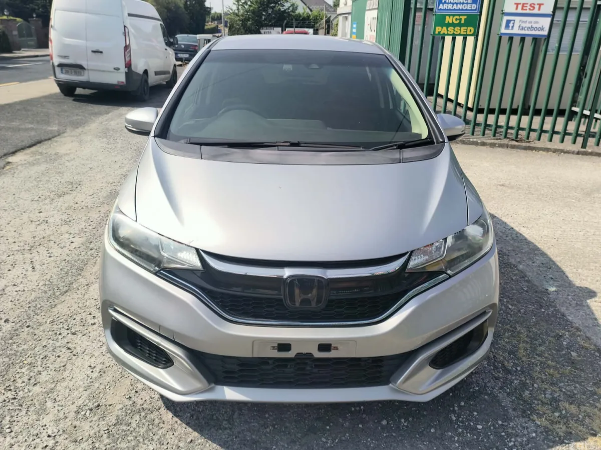 Honda Fit Hatchback, Petrol Hybrid, 2019, Silver