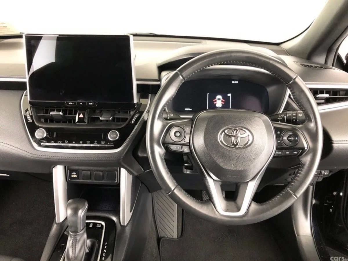Toyota Corolla Cross Hatchback, Petrol Hybrid, 2024, Black