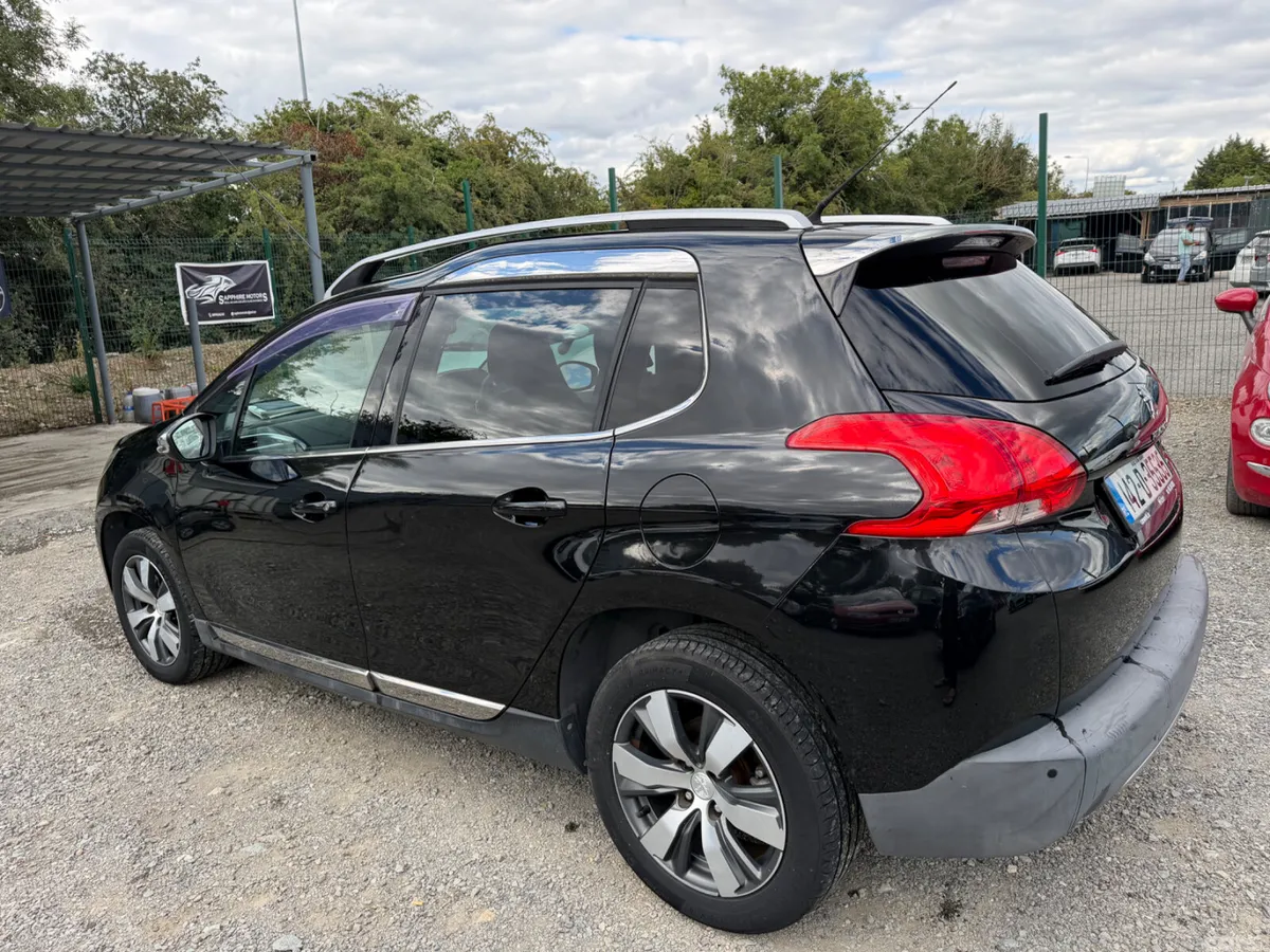 Peugeot 2008 Hatchback, Petrol, 2014, Black