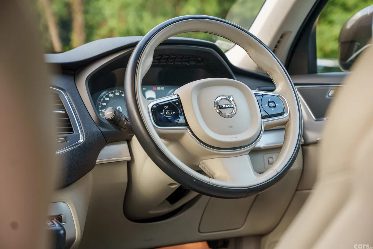 Volvo XC90 SUV, Diesel, 2015, Bronze