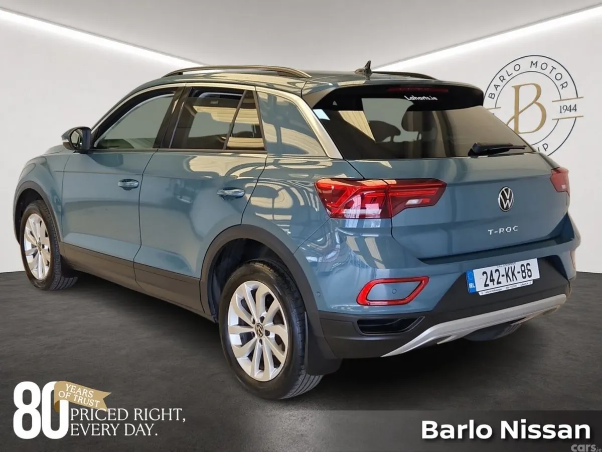 Volkswagen T-Roc SUV, Diesel, 2024, Blue