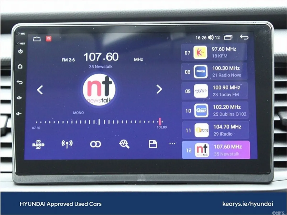 Honda Fit Hatchback, Petrol Hybrid, 2023, Silver
