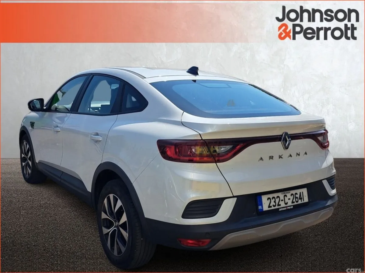 Renault Arkana Hatchback, Petrol, 2023, White