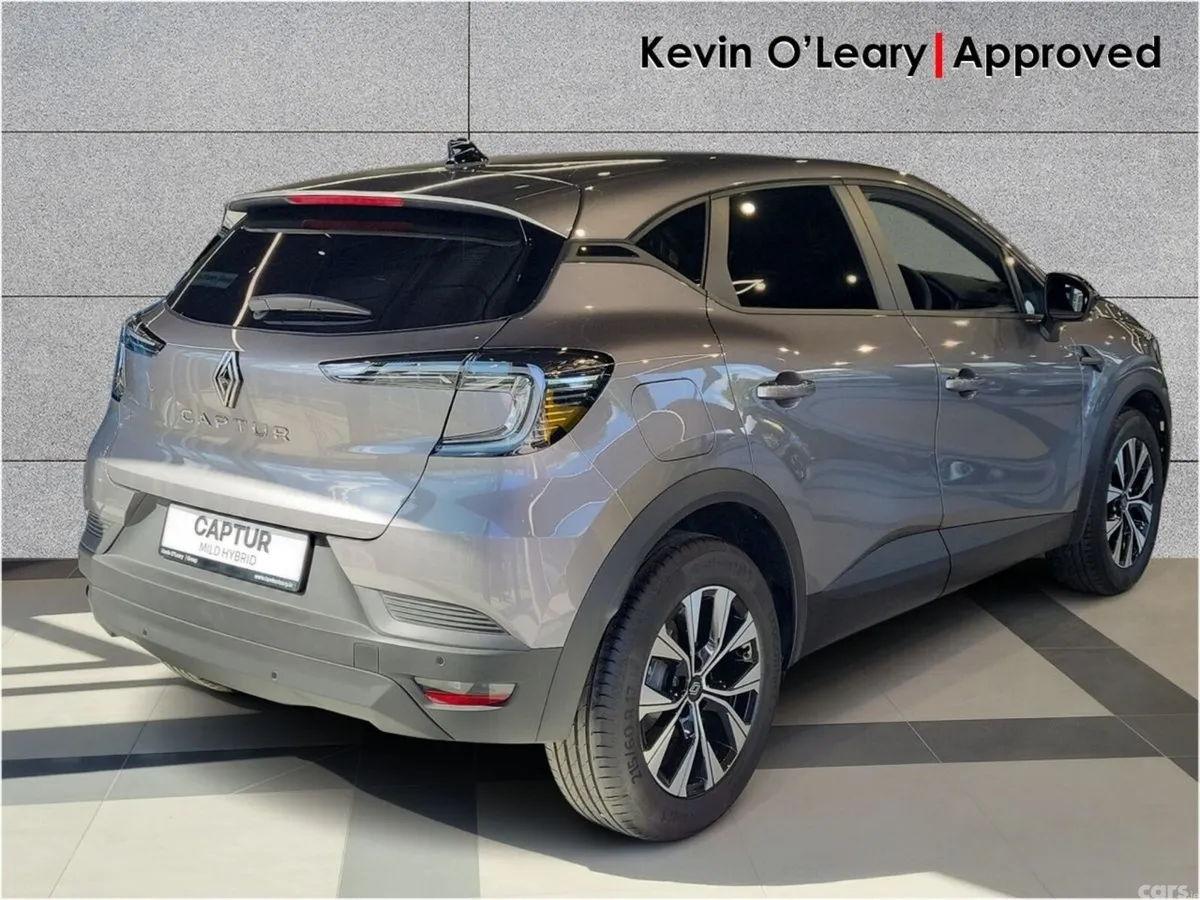 Renault Captur Hatchback, Petrol, 2026, Grey