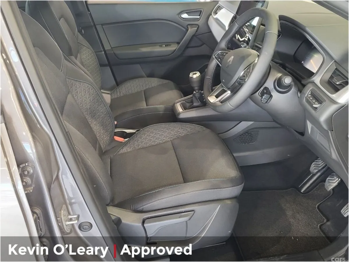 Renault Captur Hatchback, Petrol, 2026, Grey