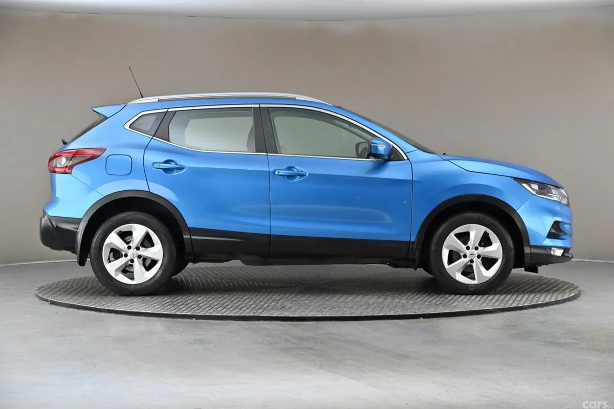 Nissan Qashqai SUV, Petrol, 2021, Blue