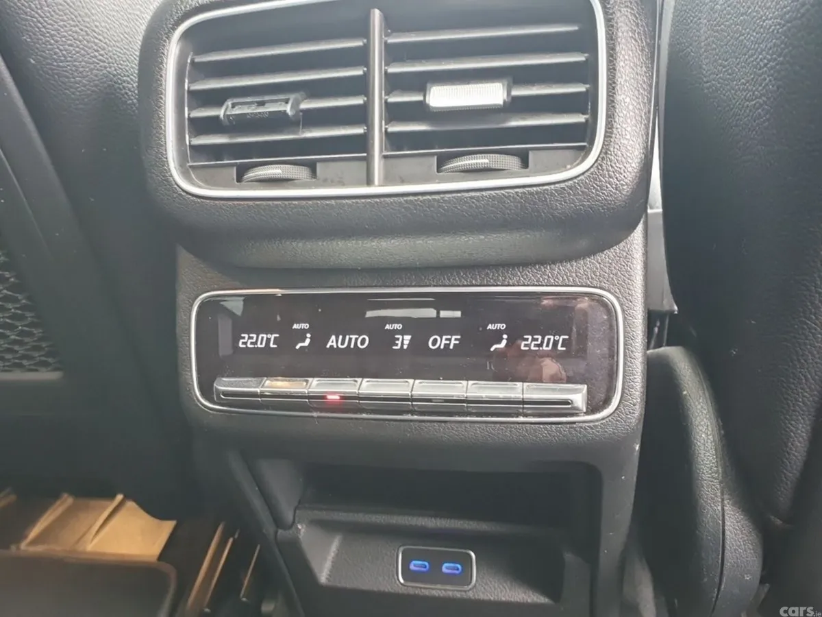 Mercedes-Benz GLE SUV, Diesel Plug-in Hybrid, 2024, Black