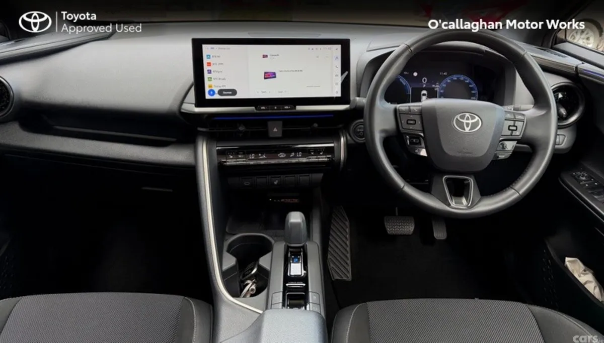 Toyota C-HR SUV, Petrol Plug-in Hybrid, 2024, White