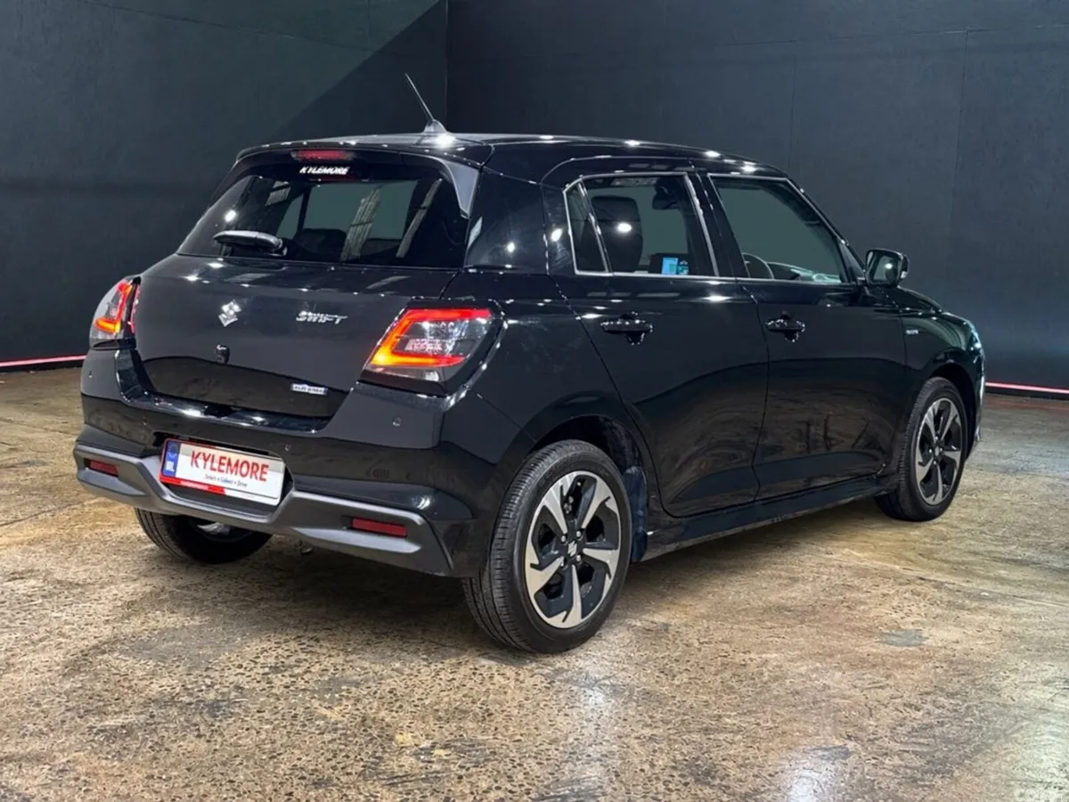 Suzuki Swift Hatchback, Petrol Hybrid, 2024, Black