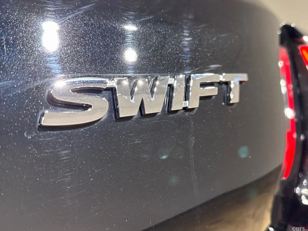 Suzuki Swift Hatchback, Petrol Hybrid, 2024, Black