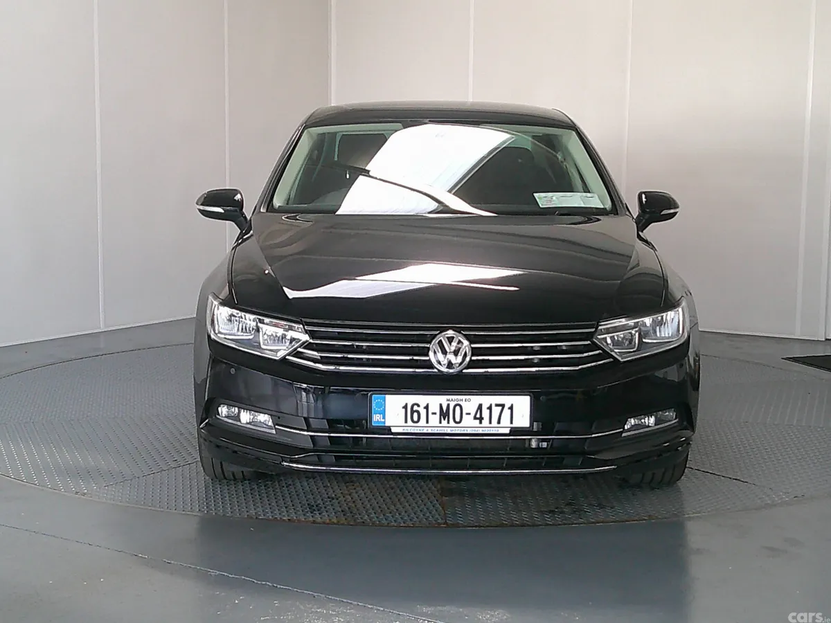Volkswagen Passat Saloon, Diesel, 2016, Black