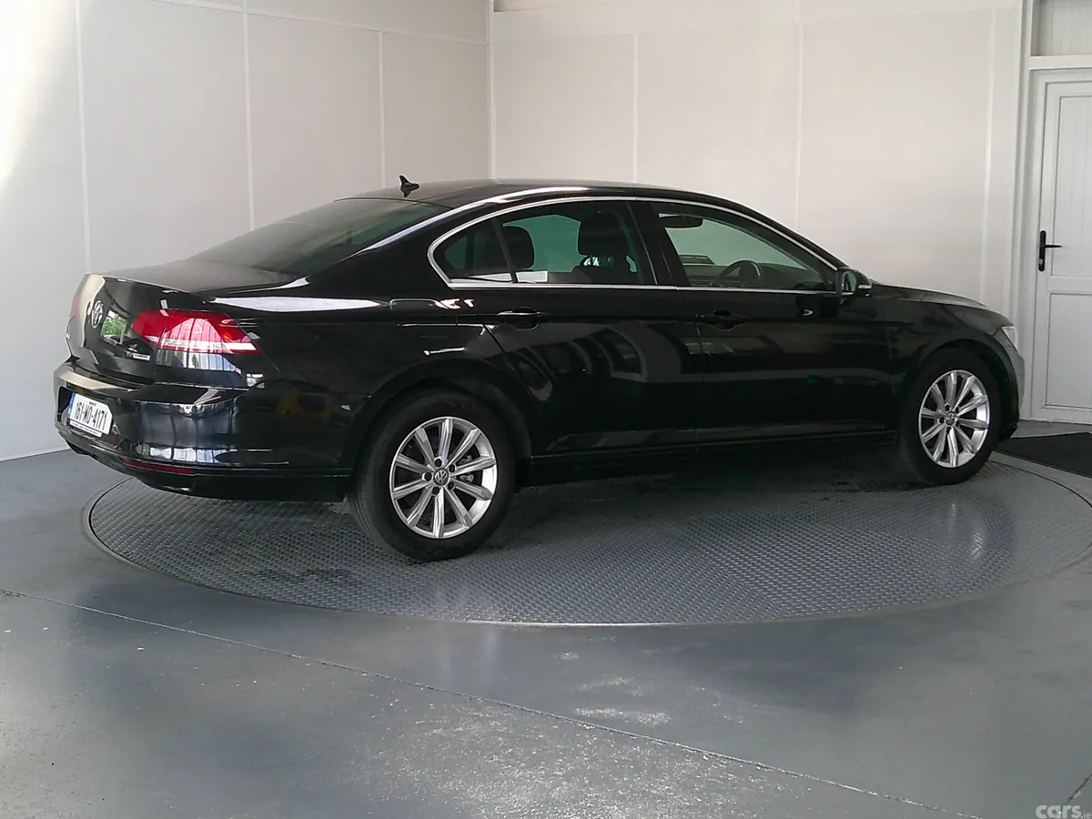 Volkswagen Passat Saloon, Diesel, 2016, Black