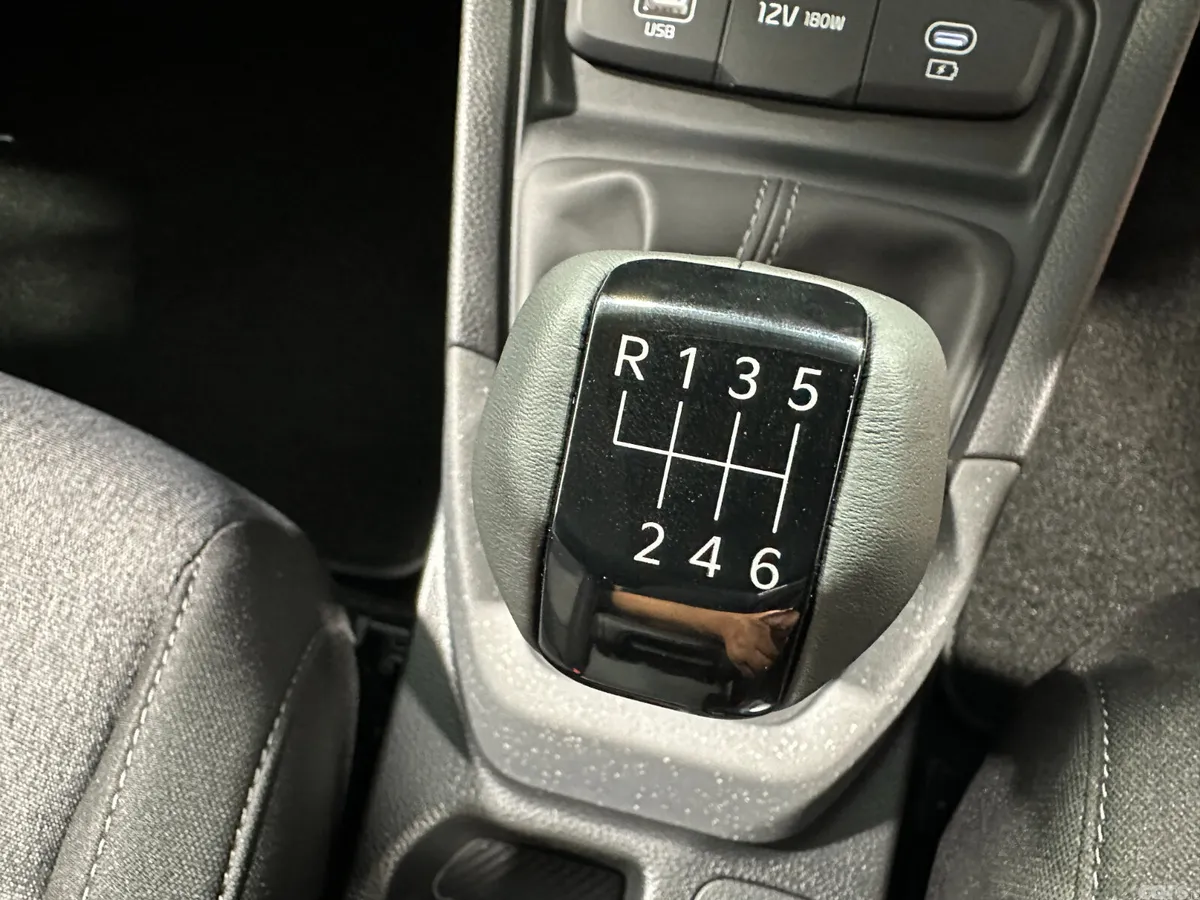 Kia Stonic Hatchback, Petrol, 2026, Blue