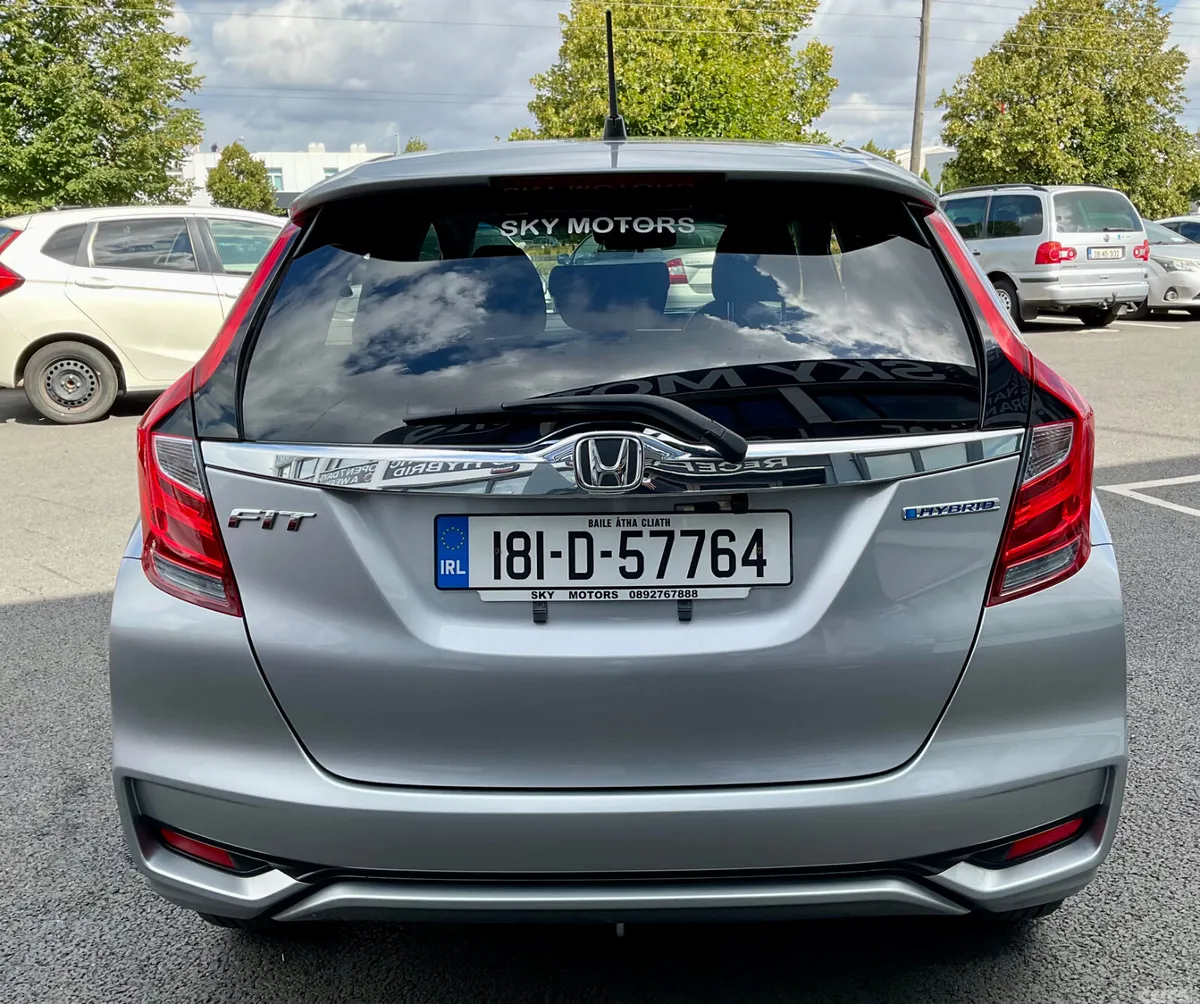 Honda Fit Hatchback, Petrol Hybrid, 2018, Silver