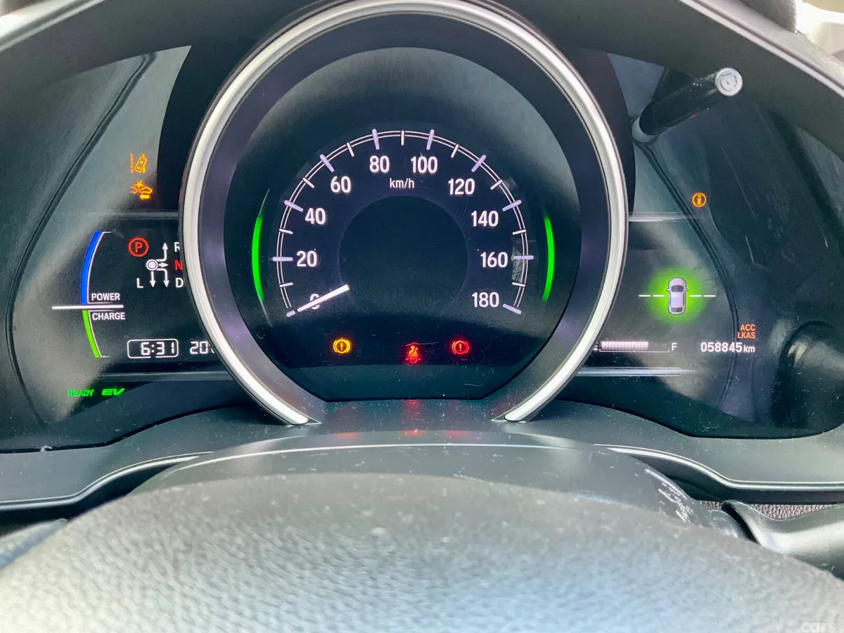 Honda Fit Hatchback, Petrol Hybrid, 2018, Silver