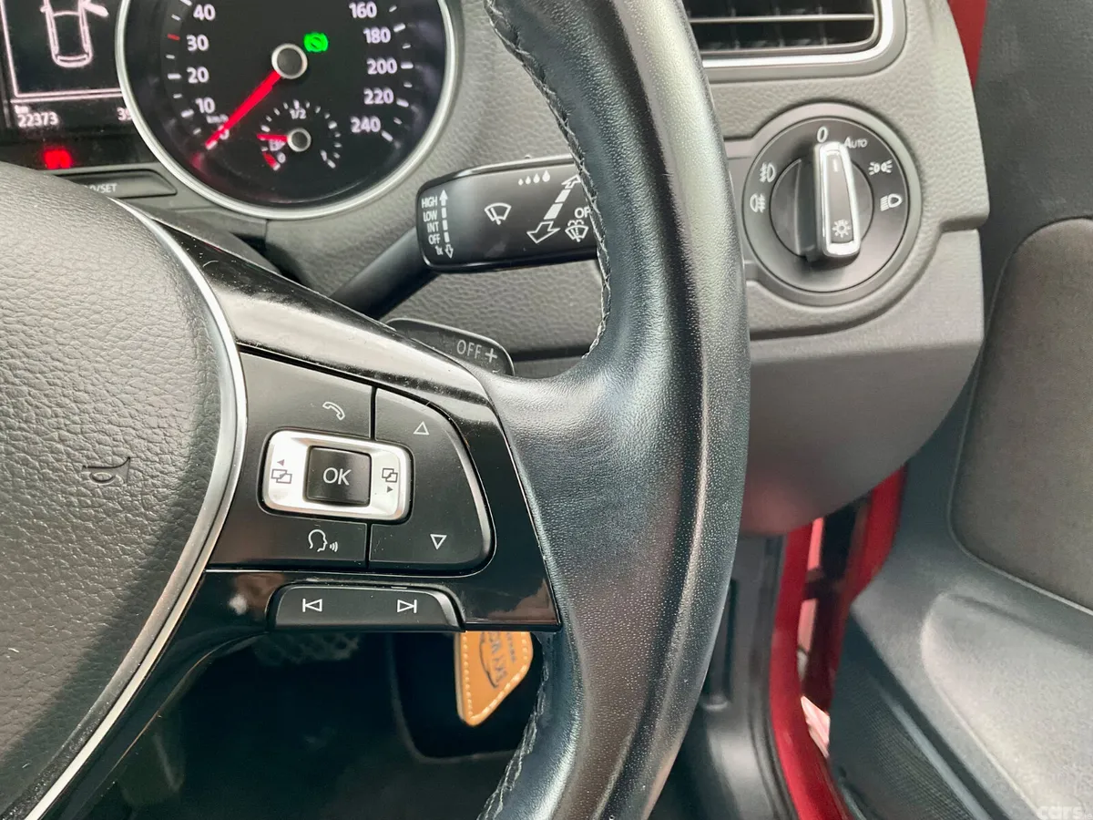 Volkswagen Polo Hatchback, Petrol, 2015, Red