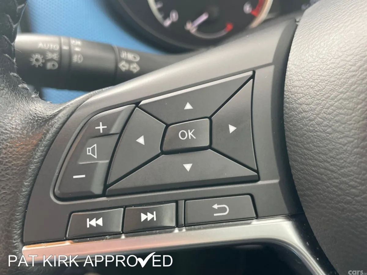 Nissan Micra Hatchback, Diesel, 2019, Blue