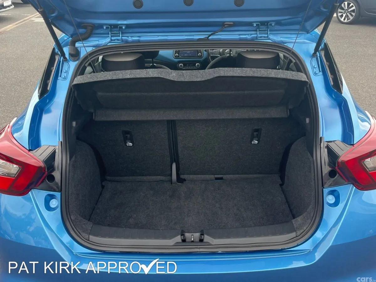 Nissan Micra Hatchback, Diesel, 2019, Blue