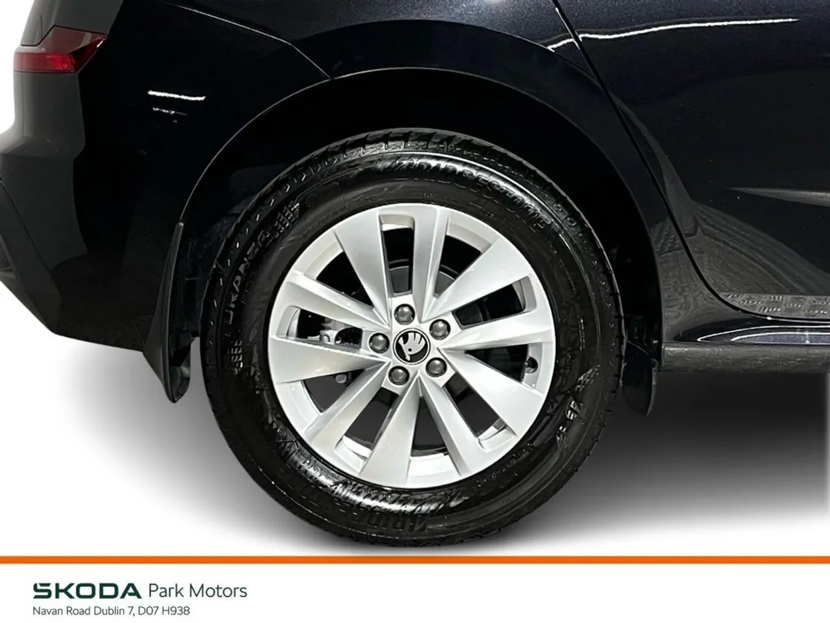 Skoda Kamiq Hatchback, Petrol, 2026, Black
