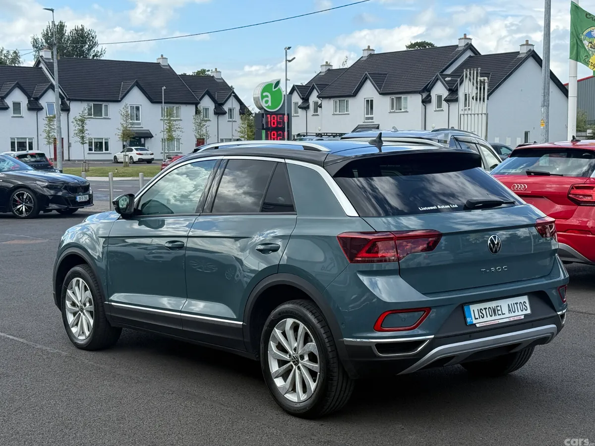 Volkswagen T-Roc SUV, Diesel, 2023, Green