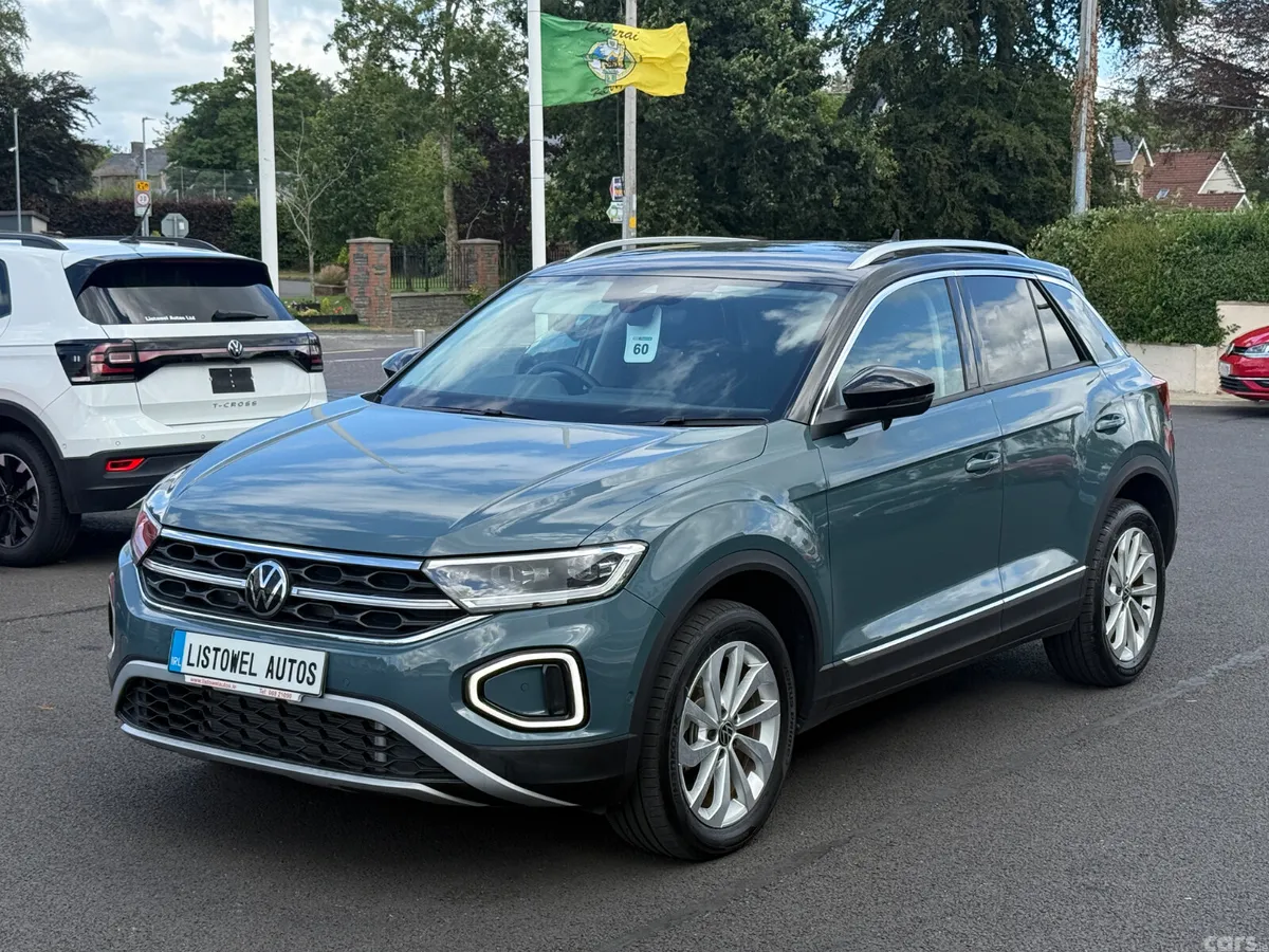 Volkswagen T-Roc SUV, Diesel, 2023, Green