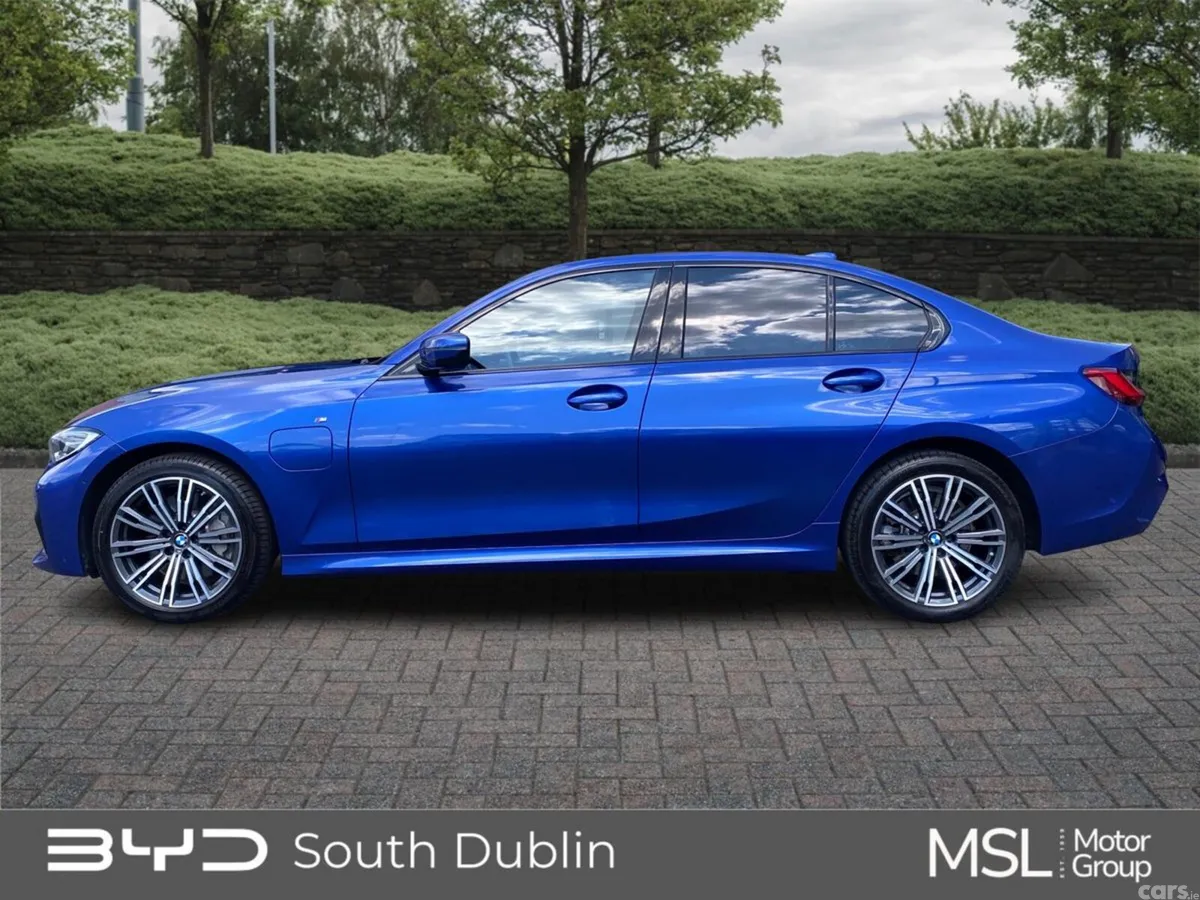 BMW 3-Series Saloon, Petrol Plug-in Hybrid, 2020, Blue