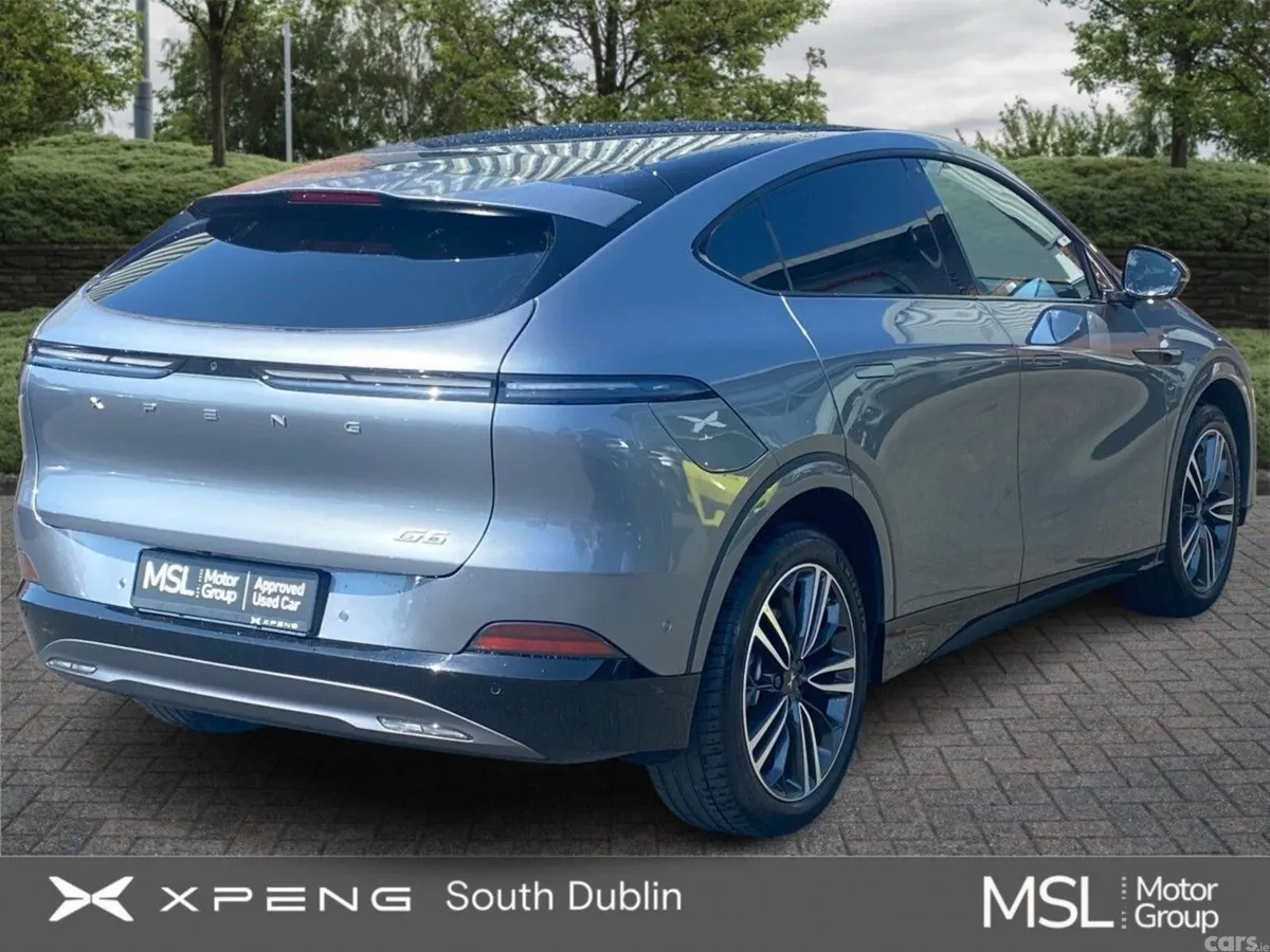 XPeng G6 Hatchback, Electric, 2025, Grey