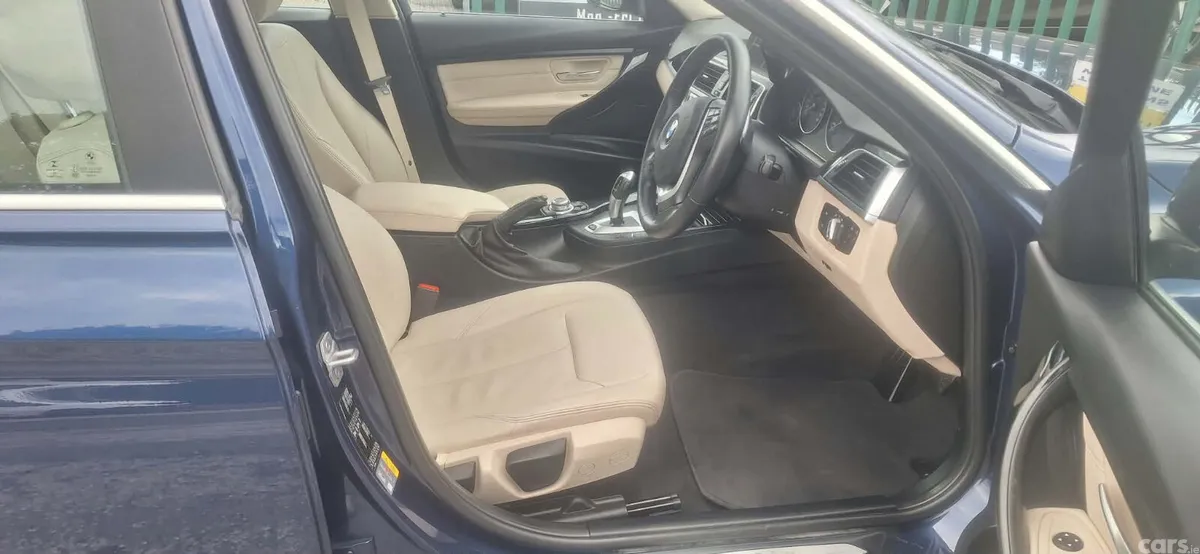 BMW 3-Series Saloon, Petrol Plug-in Hybrid, 2017, Blue