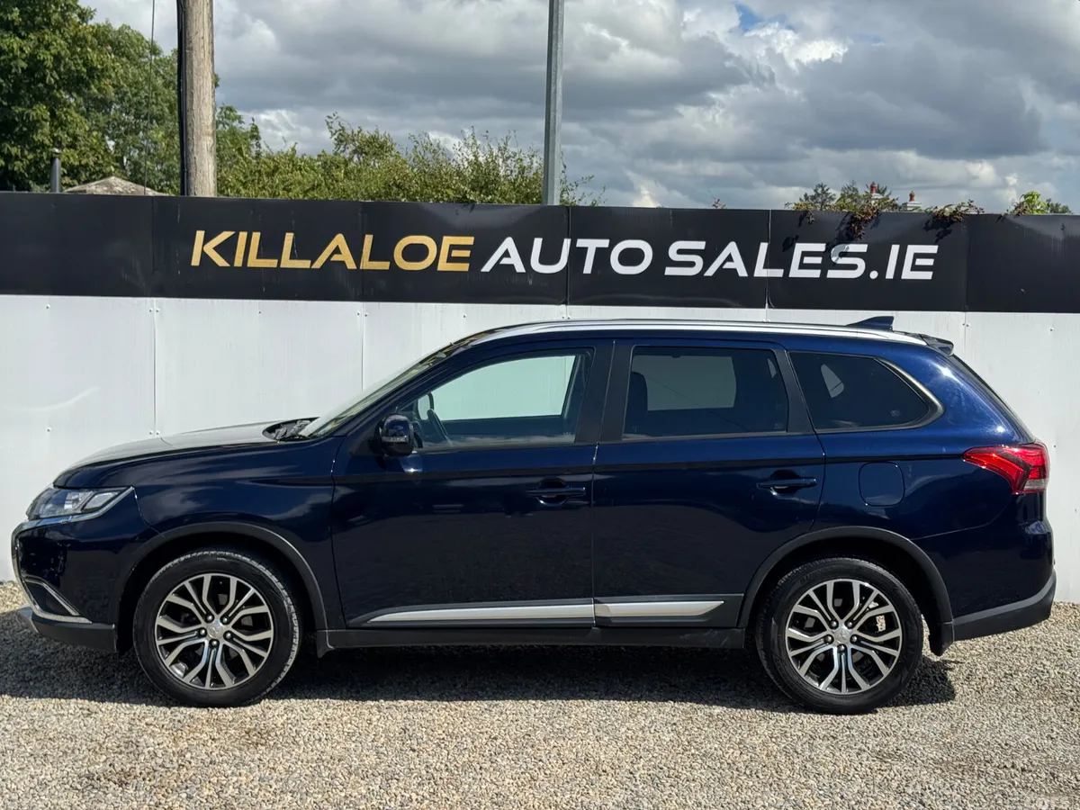 Mitsubishi Outlander SUV, Diesel, 2018, Blue