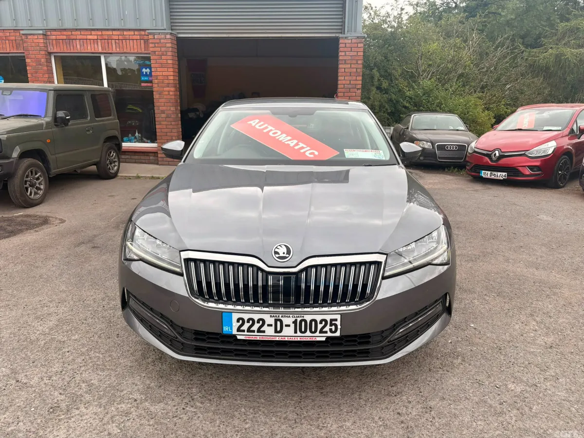 Skoda Superb Saloon, Diesel, 2022, Grey