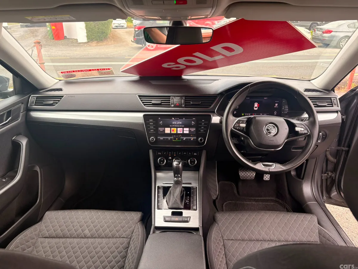 Skoda Superb Saloon, Diesel, 2022, Grey