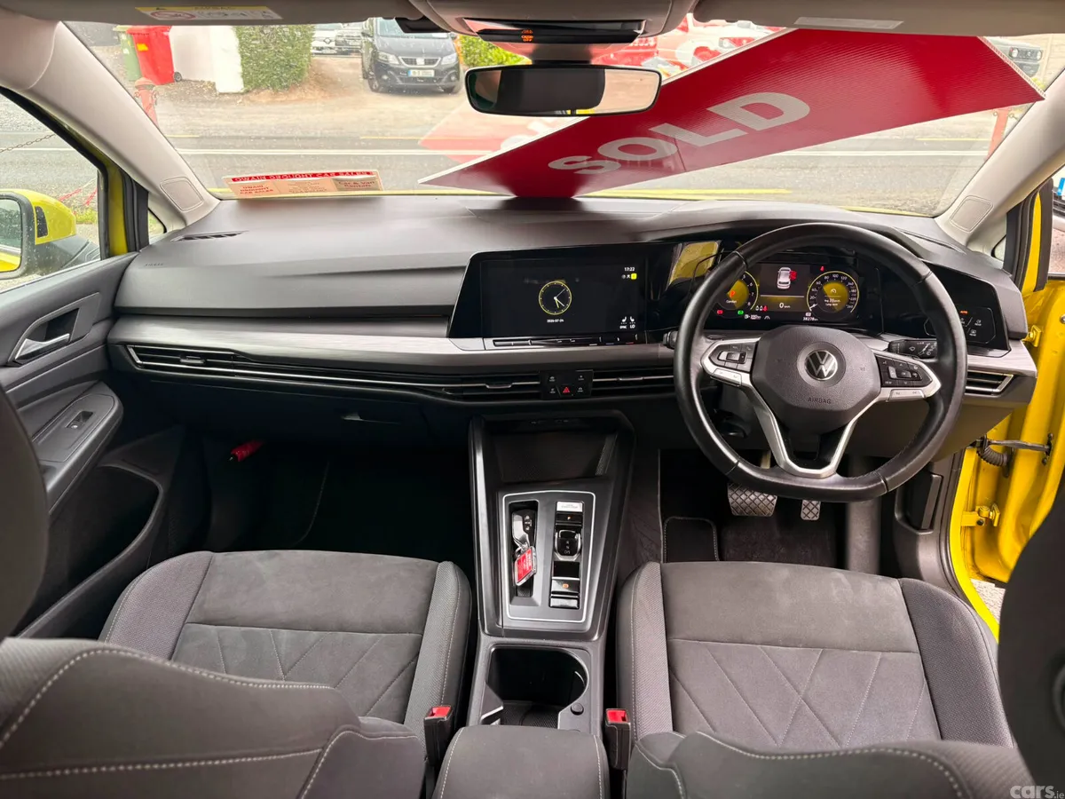 Volkswagen Golf Hatchback, Petrol, 2021, Gold